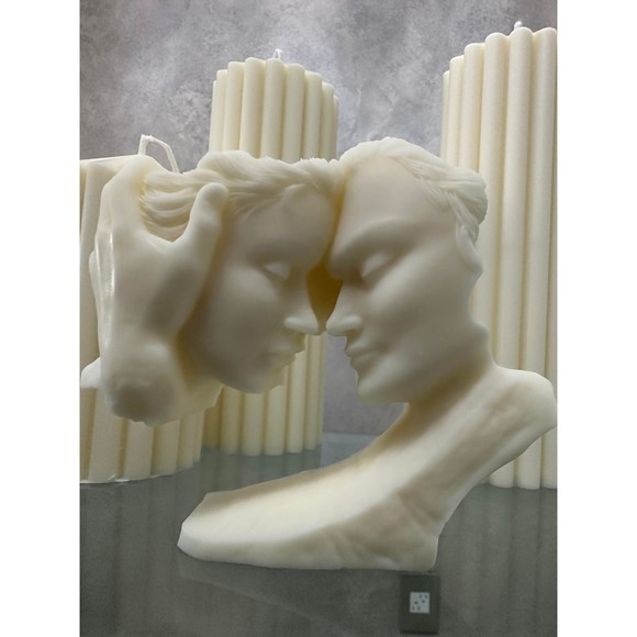 Unique Candle 2 wicks - Shaped Sculptural Candle Soy Wax Candle Home Decor Gift - Picture 5 of 6